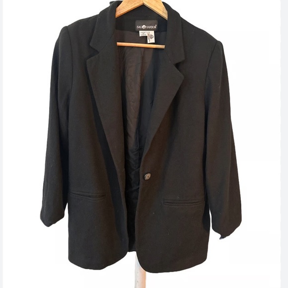 Sag Harbor Jackets & Blazers - Vintage Sag Harbor Women's Black Blazer
